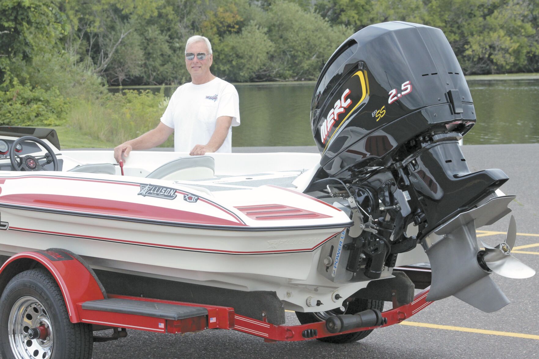 Powerboat_photo_